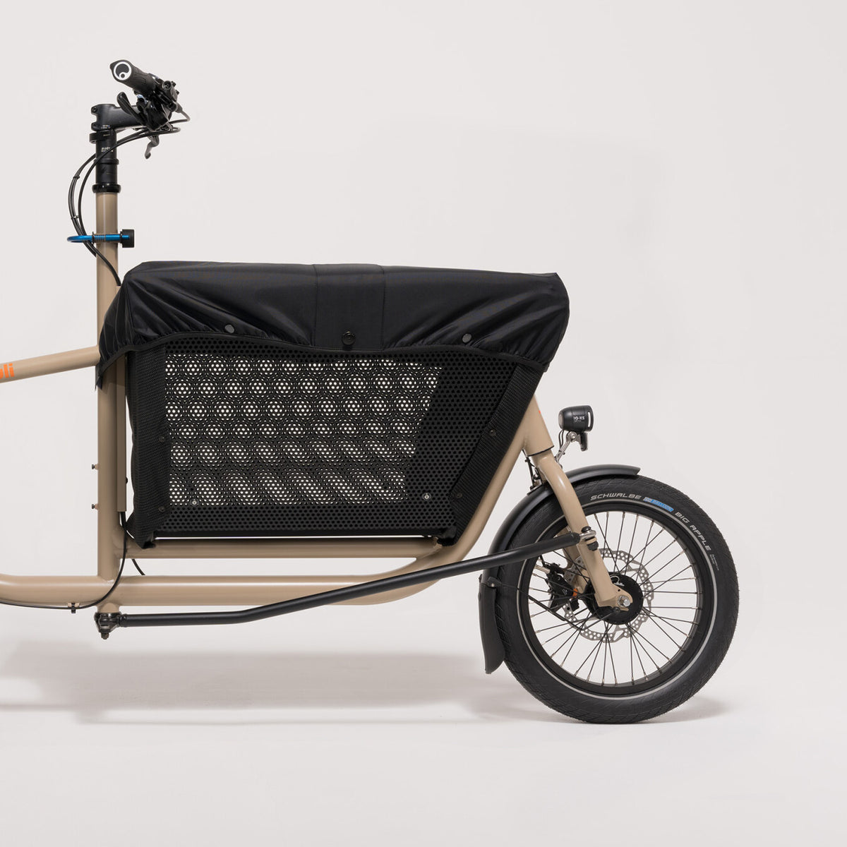 muli cycles basket cover including fastening material