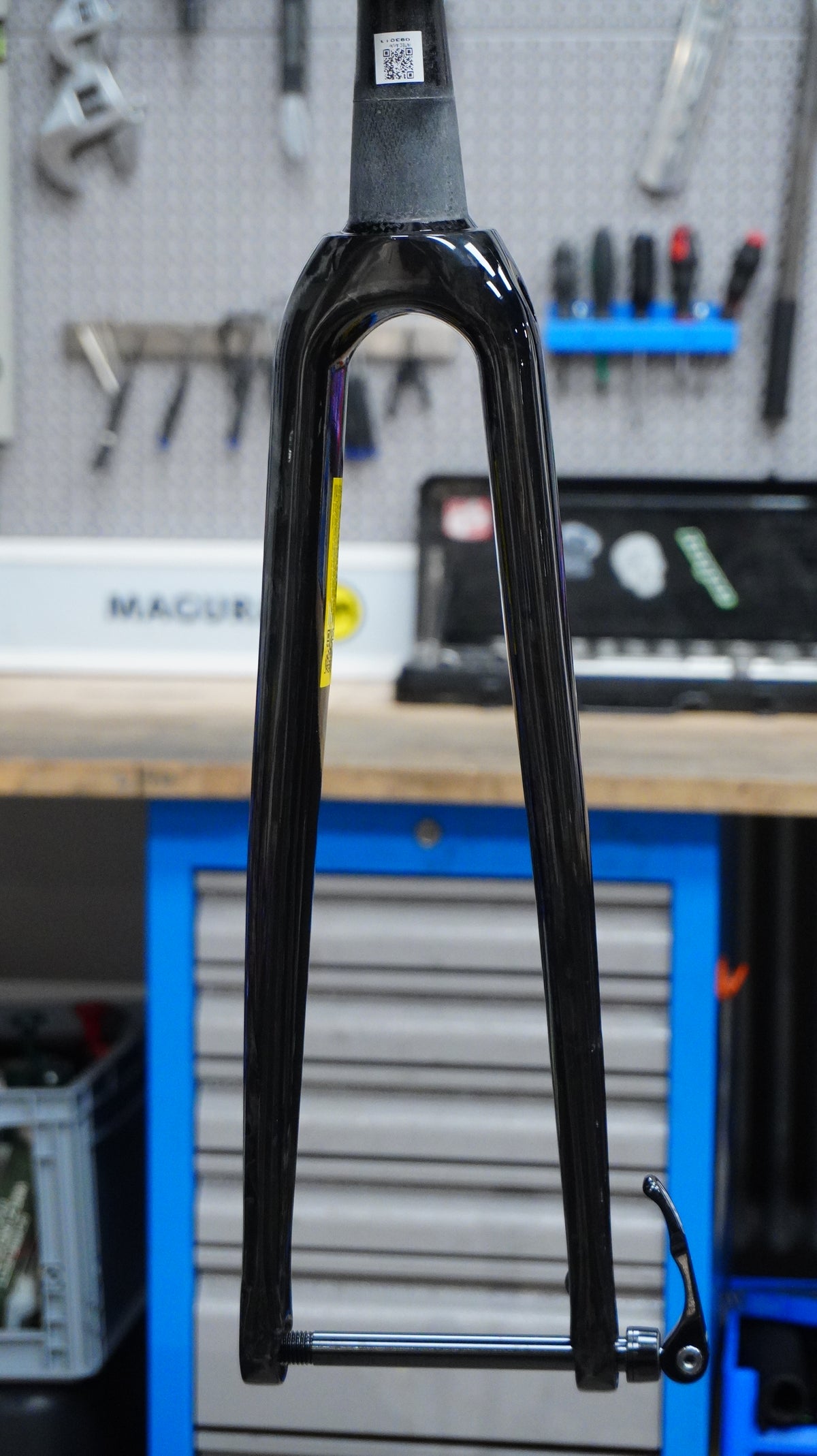 SM-Parts full carbon fork, IHS tapered 1 1/8" - 1 1/2" / flatmount 12mm thru axle