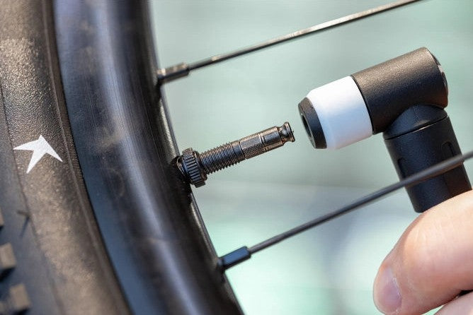 Schwalbe Clik Valve, Conversion Kit SV to SCV with pump head