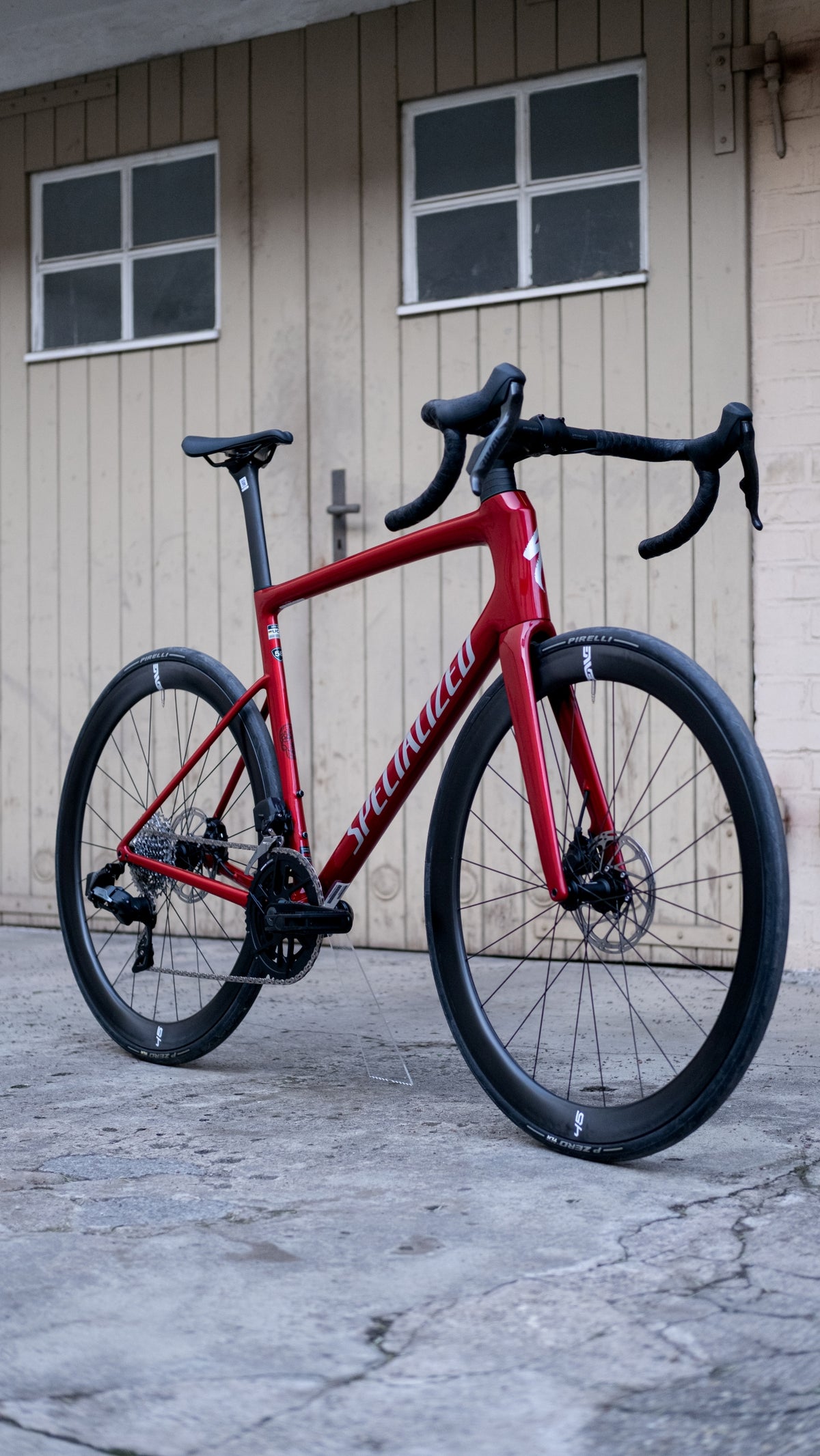 Specialized Tarmac SL8 Comp, SRAM Rival AXS 2x12 - Gloss Red Tint over Silver Dust