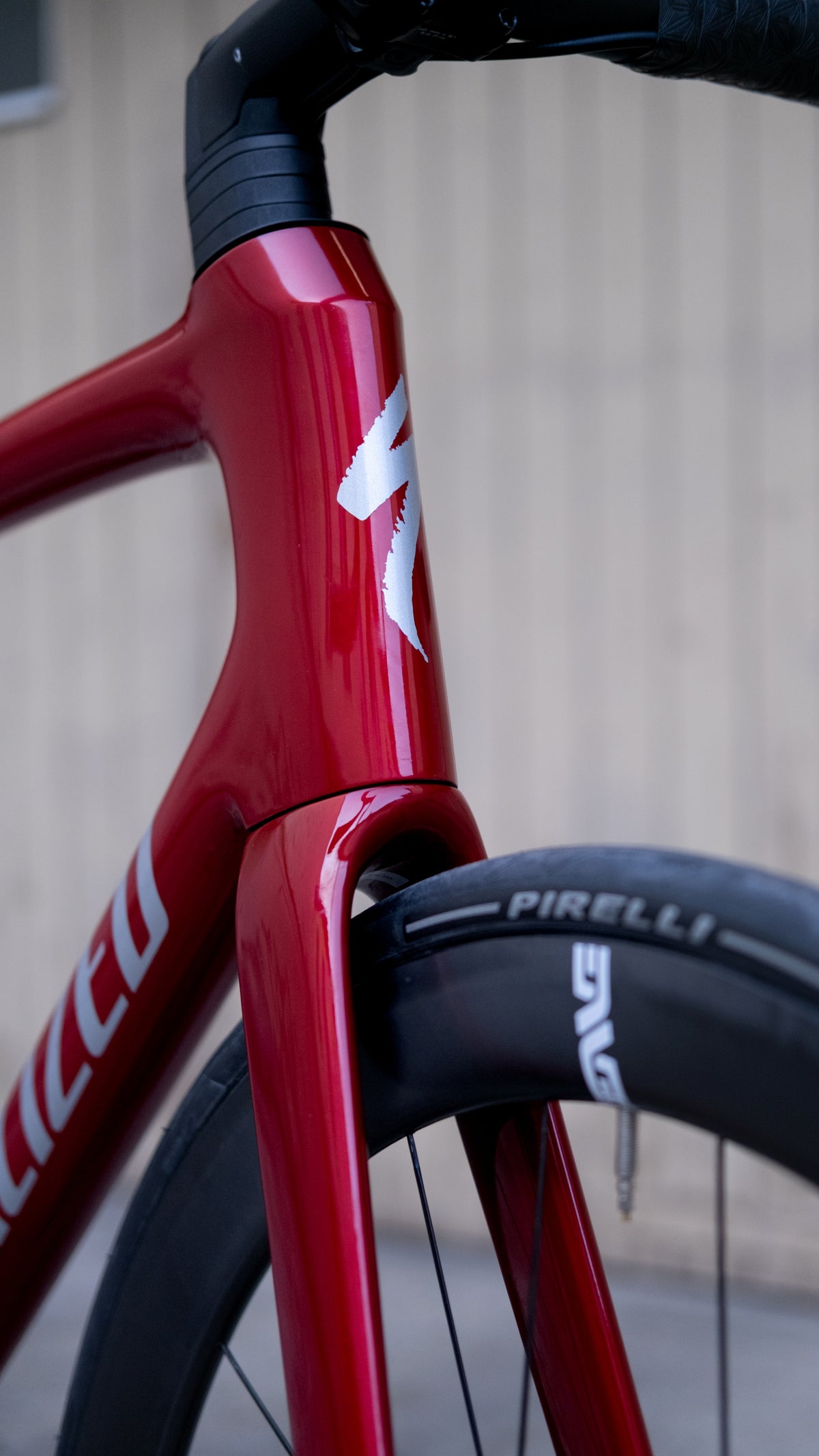 Specialized Tarmac SL8 Comp, SRAM Rival AXS 2x12 - Gloss Red Tint over Silver Dust