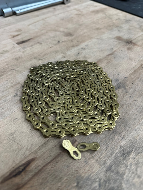 KMC X11SL 11-fach Kette, Ti-N Gold
