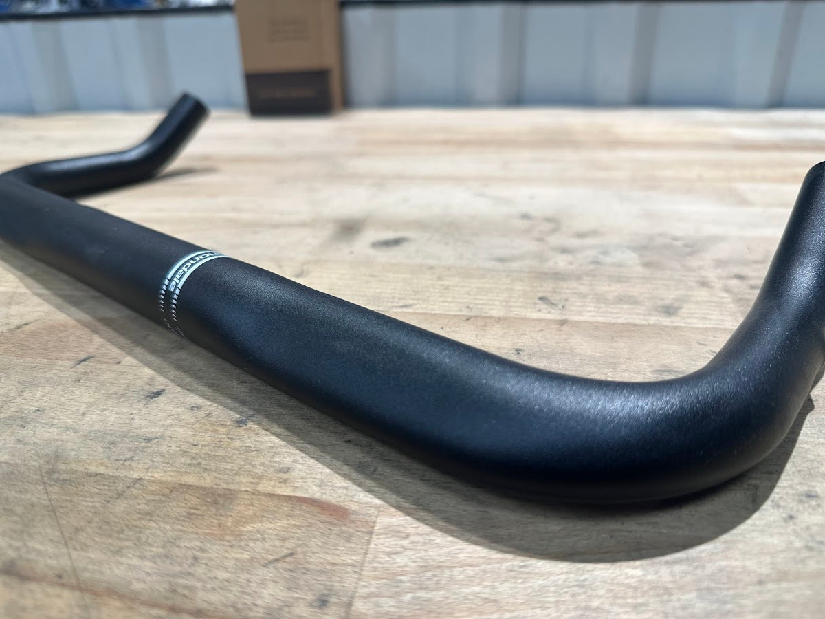 Cannondale C3 Bullhorn Lenker, 31,8 mm | 400mm - Schwarz