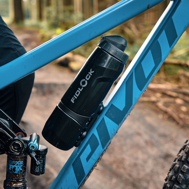 Fidlock TWIST bottle 800 + bike base set - Black