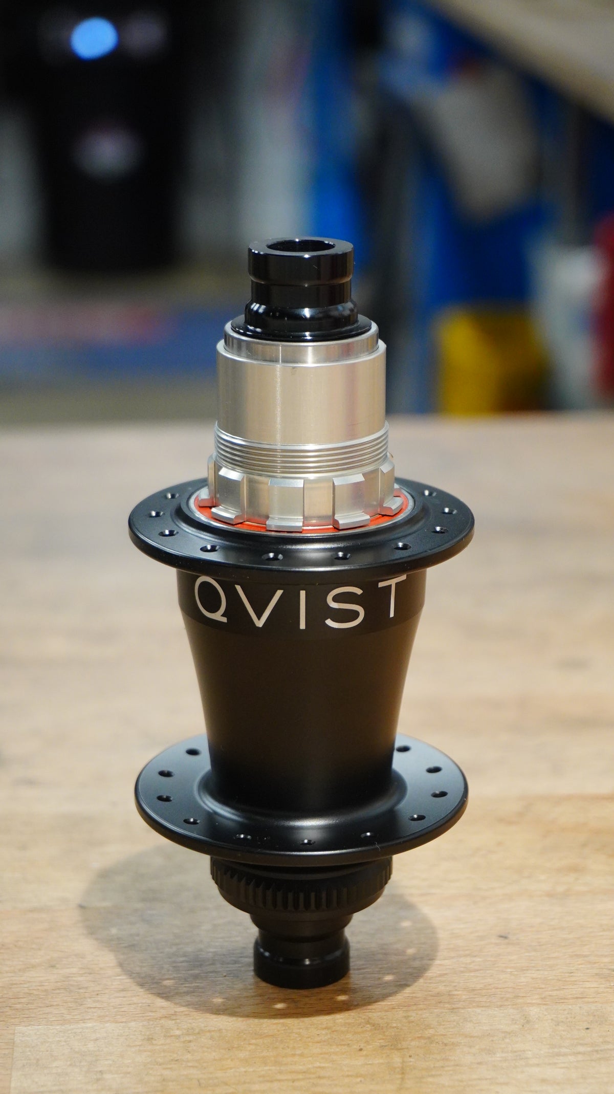 QVIST Hinterradnabe, Centerlock, 12x142mm - Schwarz