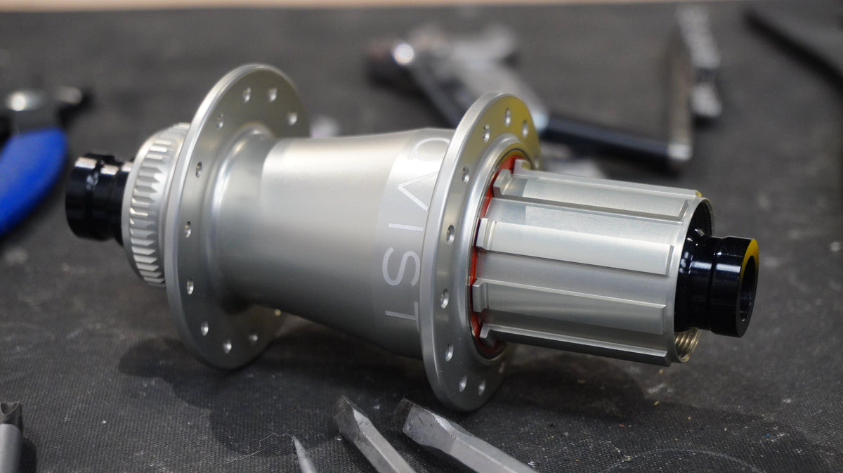 QVIST rear hub, Centerlock, 12x142mm - Silver
