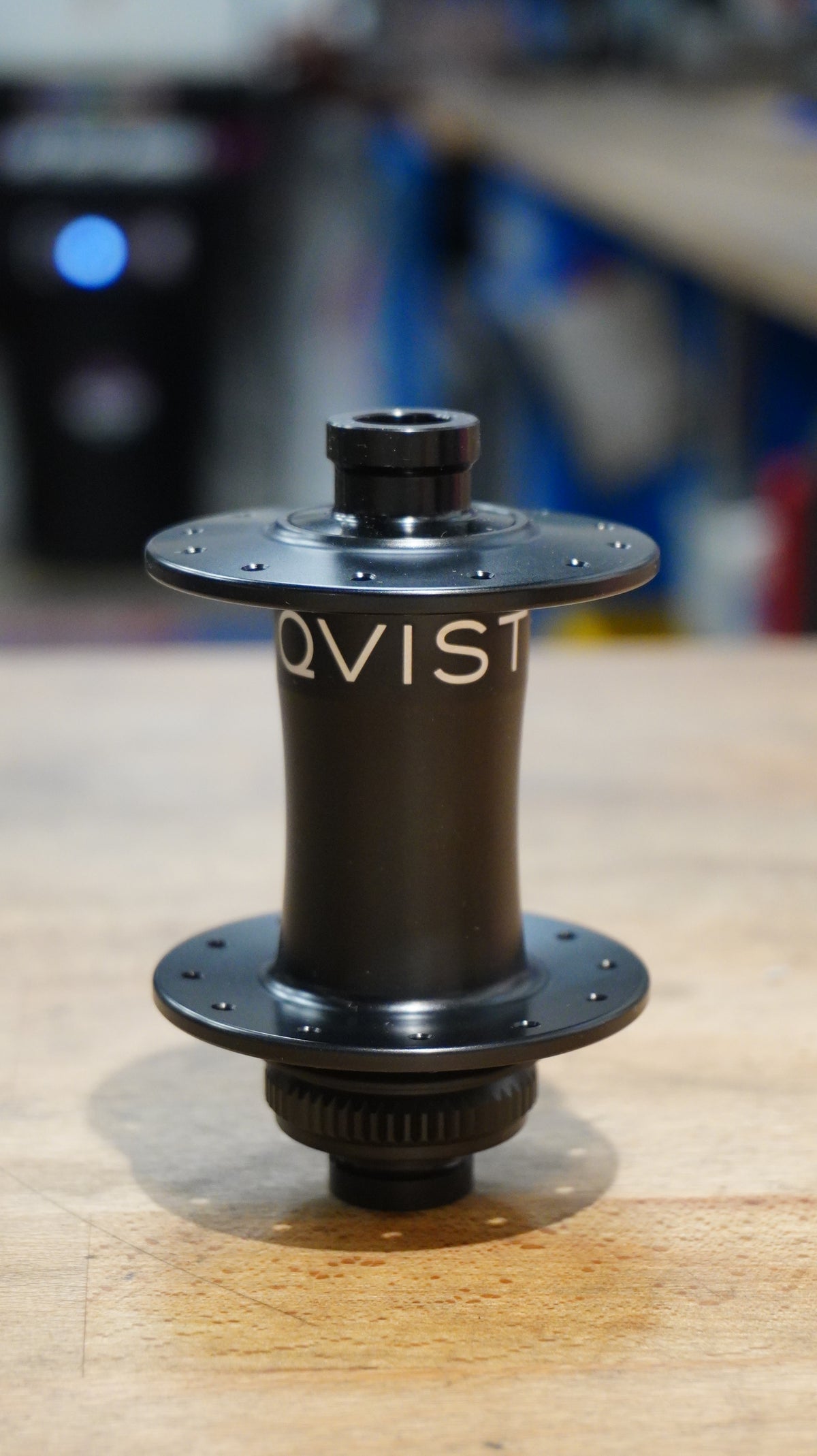 QVIST front hub, Centerlock, 12x100mm - Black