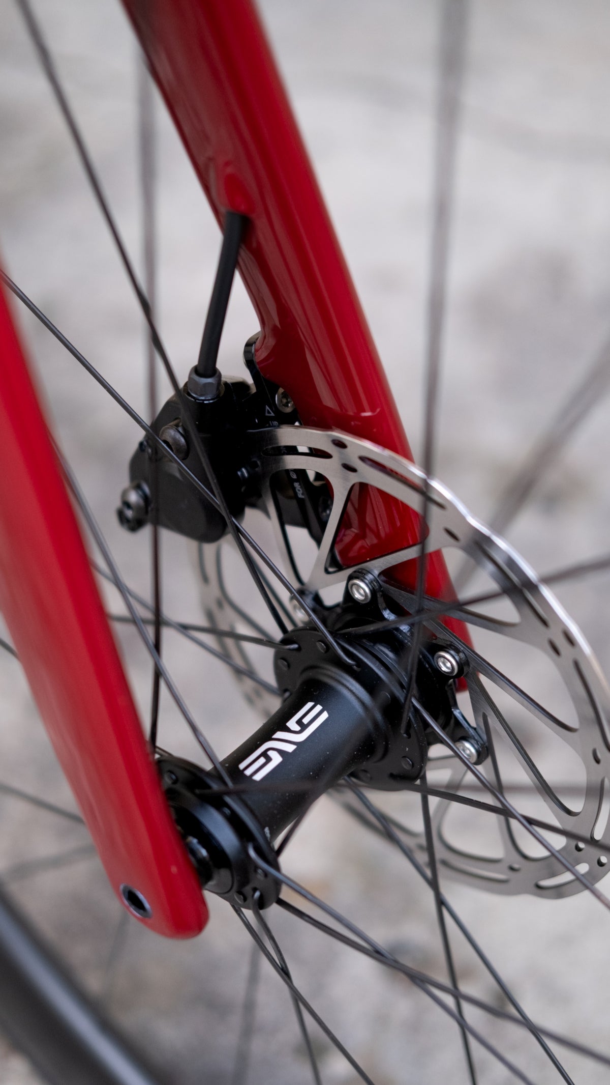 Specialized Tarmac SL8 Comp, SRAM Rival AXS 2x12 - Gloss Red Tint over Silver Dust