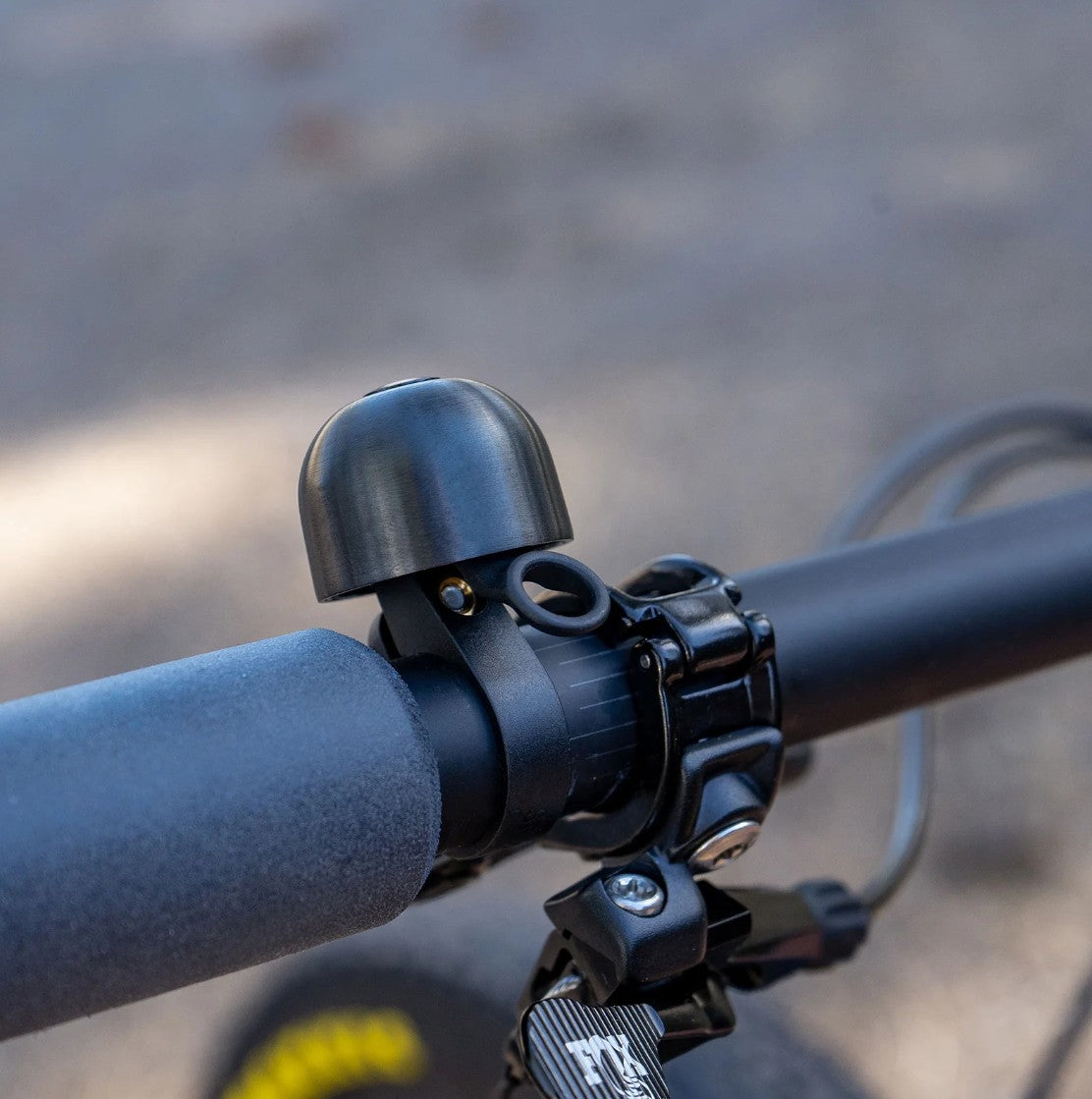 SPURCYCLE Compact Bell, 22.2mm - Black
