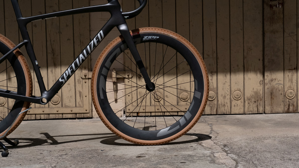 ZIPP 303 XPLR SW Carbon Laufrad Tubeless, Centerlock