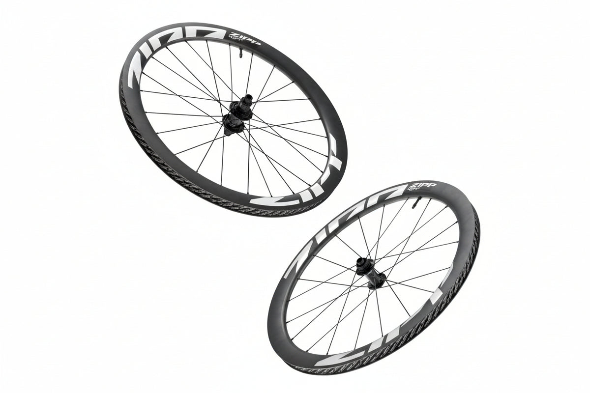 ZIPP 404S Carbon Laufrad Tubeless, Centerlock - Weiße Decals