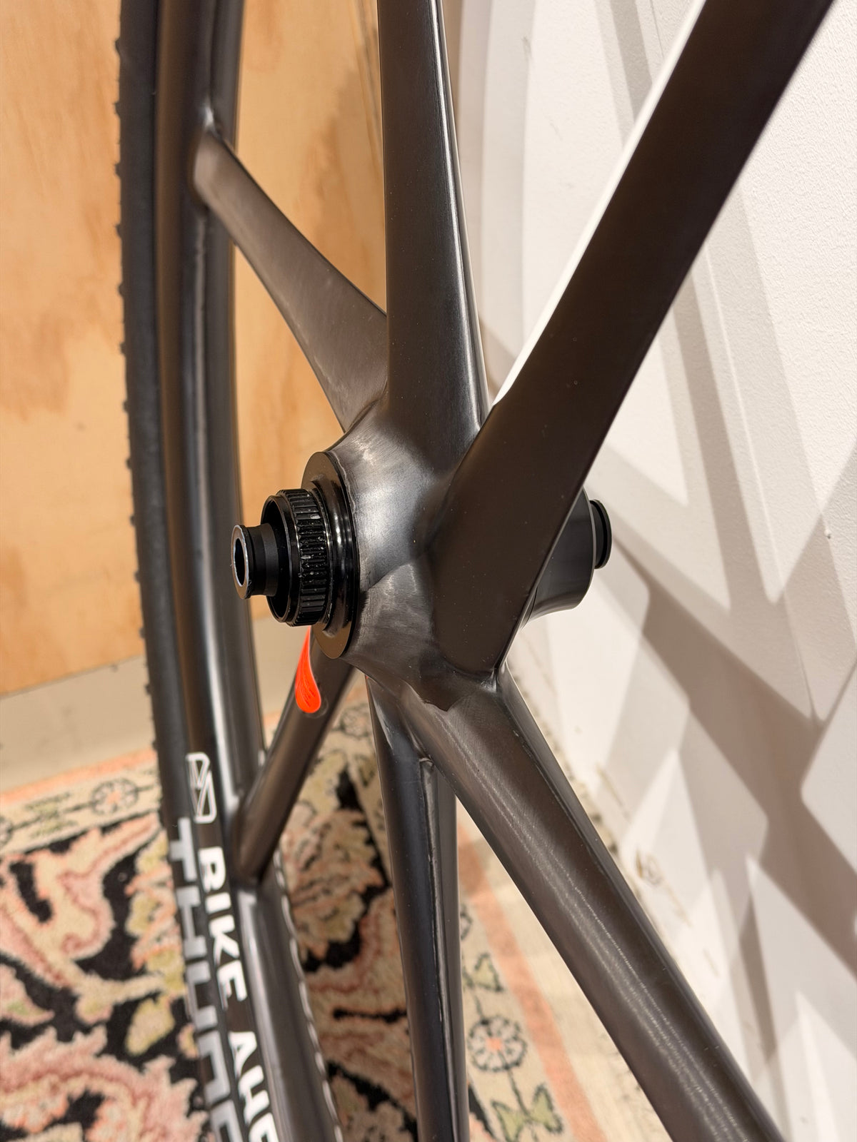 Bike Ahead Composites BITURBO GRAVEL AERO, Carbon 6-Speichen Laufräder