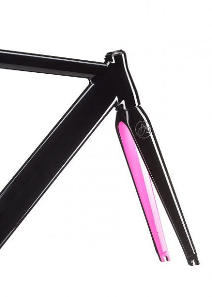 SwiftArt. Whiskey Rahmen-Set Midnight Black Gloss / Pink